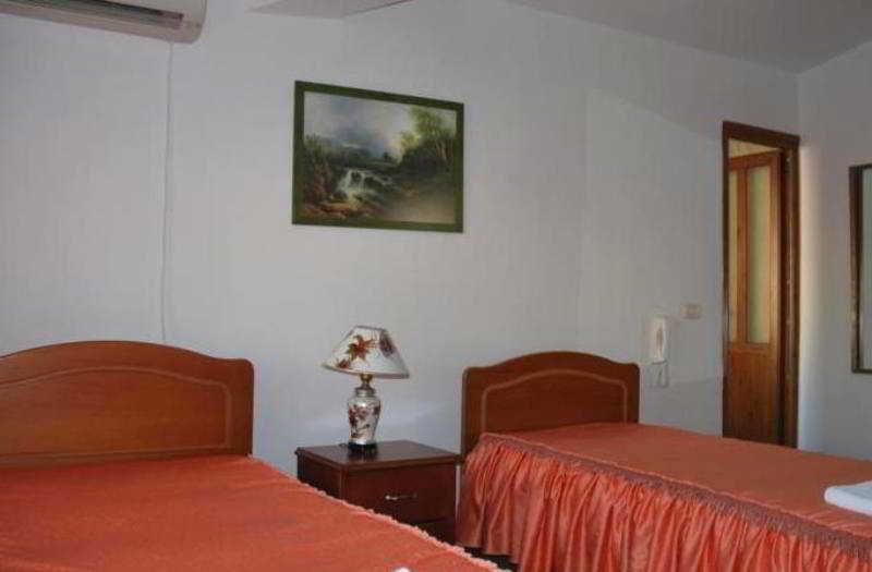 Hotel Berati Εξωτερικό φωτογραφία