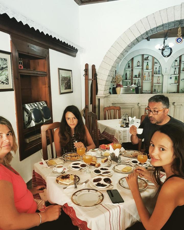 Hotel Berati Εξωτερικό φωτογραφία